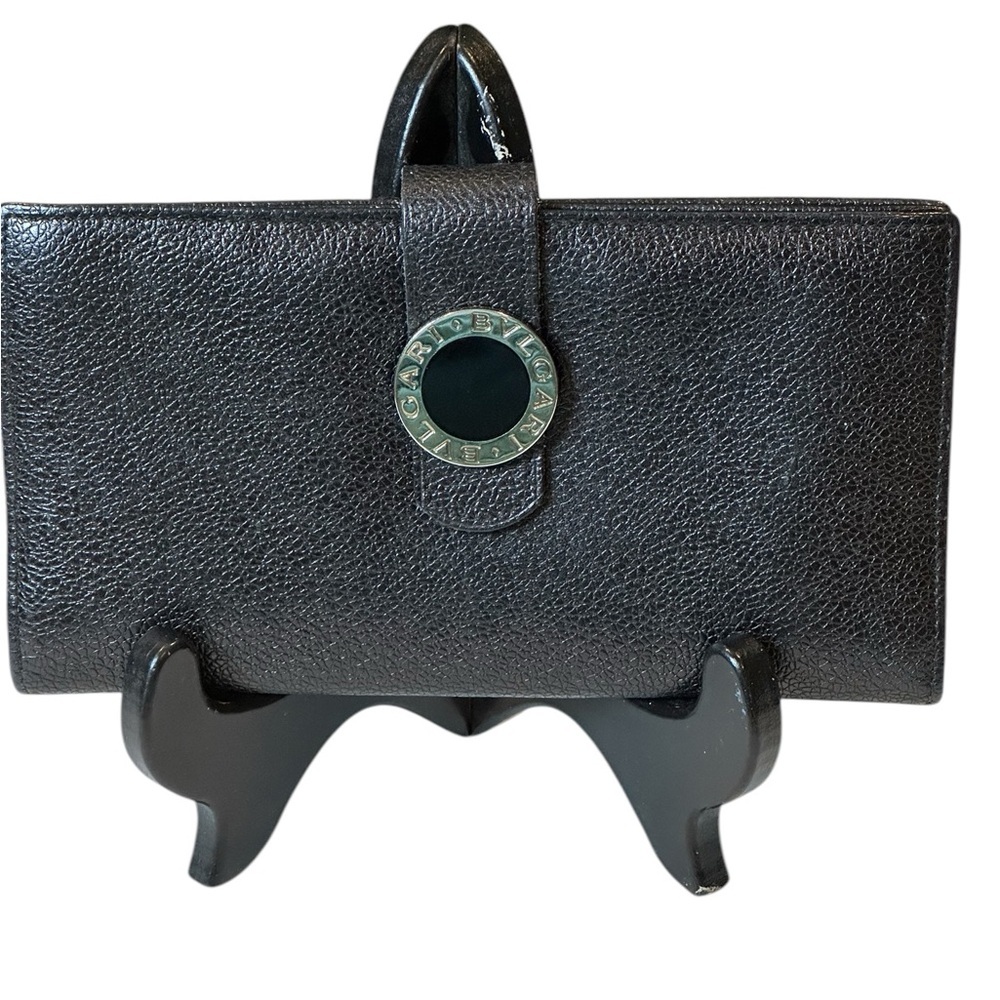 Black Leather Wallet with gold Accent and Minimalist Design pebbled leather